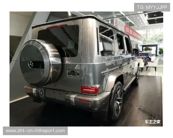 山本由伸捧冠军金杯下机!与Kike背同款37万名牌包吸睛,山本牌子