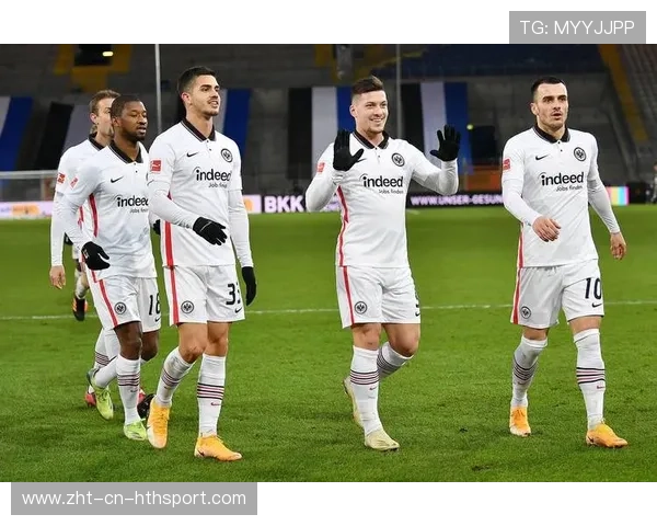 德甲豪门资深球员领袖力助阵调整阵型,德甲豪门球队